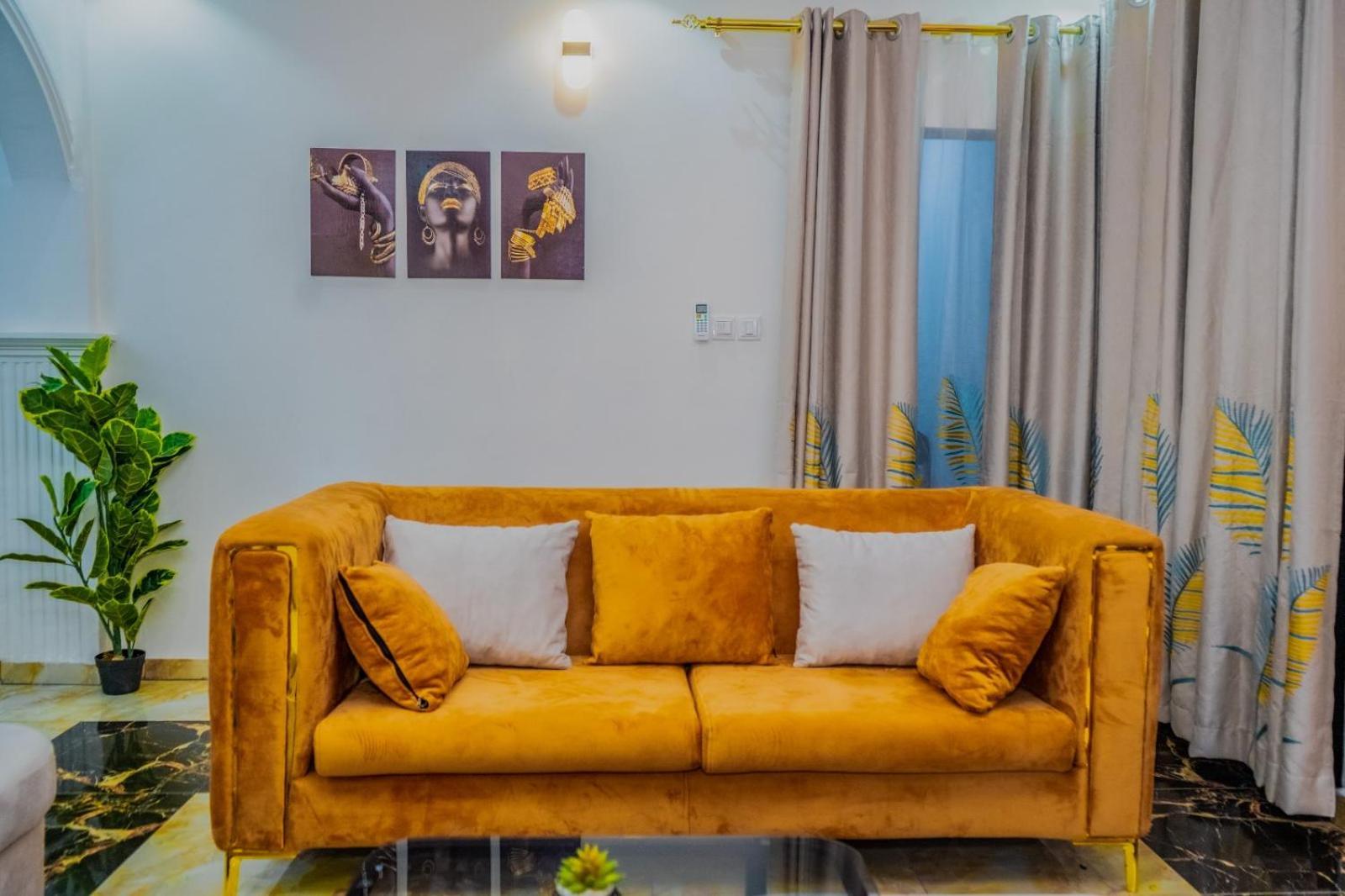 Prince Home دوالا المظهر الخارجي الصورة