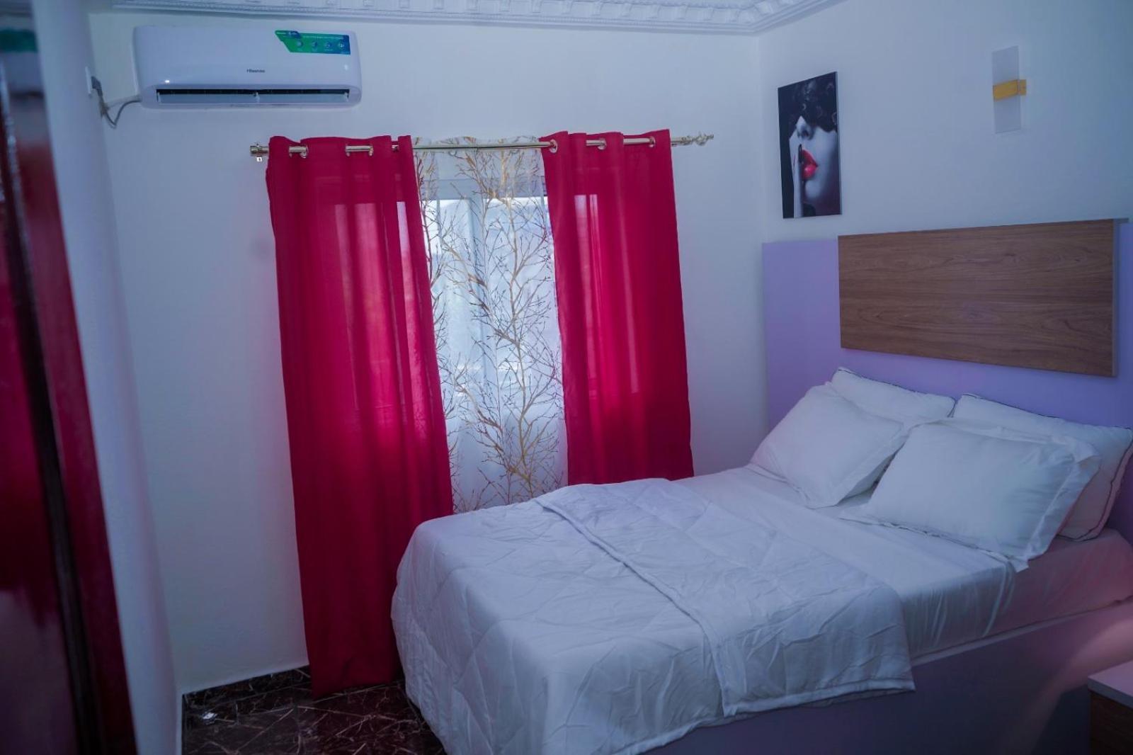 Prince Home دوالا المظهر الخارجي الصورة